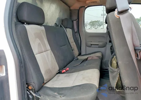 2009 Chevrolet Silverado C2500 Heavy Duty z USA, uszkodzony, nr VIN 1GCHC49K99E128050